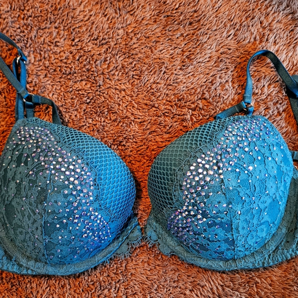 Bra